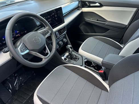 New 2026 Volkswagen Taos S image 10