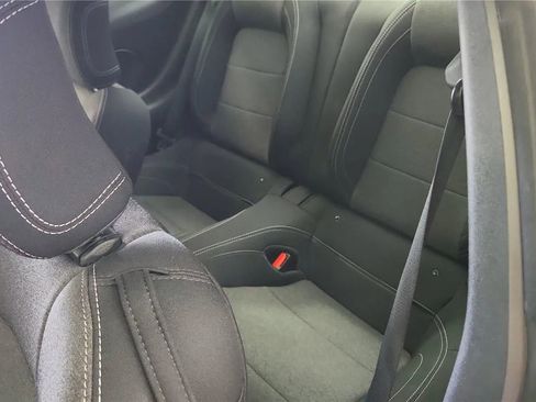 Used 2025 Ford Mustang GT RWD image 33