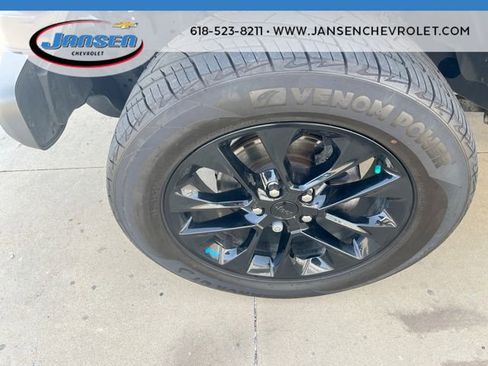 Used 2023 Jeep Wrangler Sahara w/ Cold Weather Group image 32