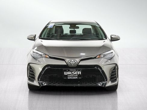 Used 2017 Toyota Corolla XSE FWD image 8
