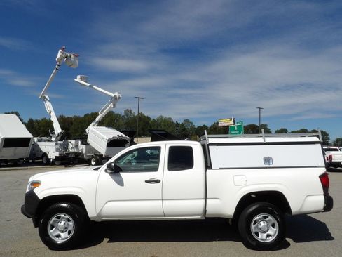 Used 2021 Toyota Tacoma SR RWD image 58