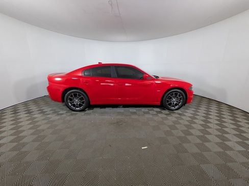 Used 2018 Dodge Charger GT image 2
