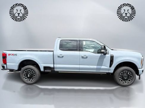 New 2026 Ford F350 4x4 Crew Cab Super Duty image 5