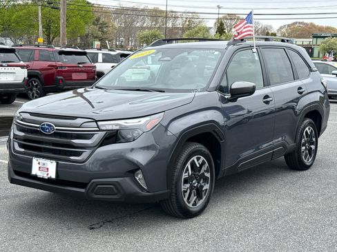 Certified 2025 Subaru Forester Premium AWD/4WD image 3