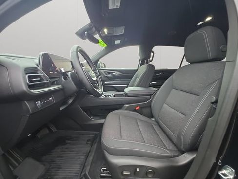Used 2026 Chevrolet Traverse LT w/ Driver Confidence Package AWD/4WD image 10