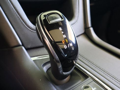 Used 2020 Cadillac XT6 Premium Luxury image 28