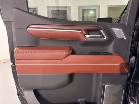 Used 2024 GMC Sierra 1500 Denali Ultimate image 18