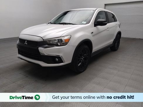 Used 2017 Mitsubishi Outlander Sport ES FWD image 1
