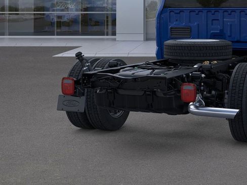 New 2026 Ford F550 4x4 Supercab Super Duty image 21