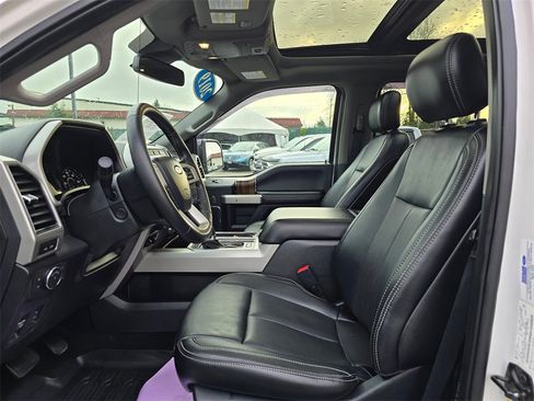 Used 2019 Ford F150 Lariat w/ Equipment Group 502A Luxury image 20