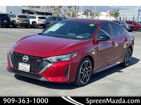 Used 2025 Nissan Sentra SR FWD image 1