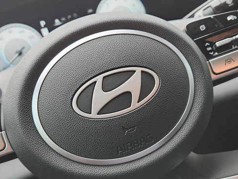 New 2026 Hyundai Elantra Limited FWD image 26