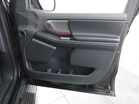 Certified 2025 Ford Expedition Platinum AWD/4WD image 44