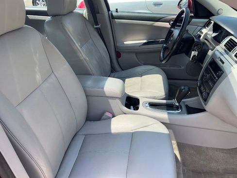 Used 2008 Chevrolet Impala LT w/ Luxury Edition Package FWD image 10