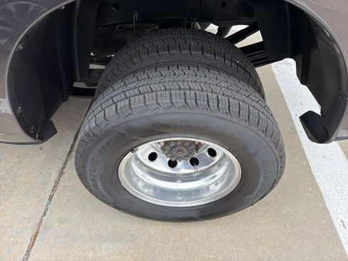 Used 2023 RAM 3500 Big Horn w/ Level 2 Equipment Group image 7