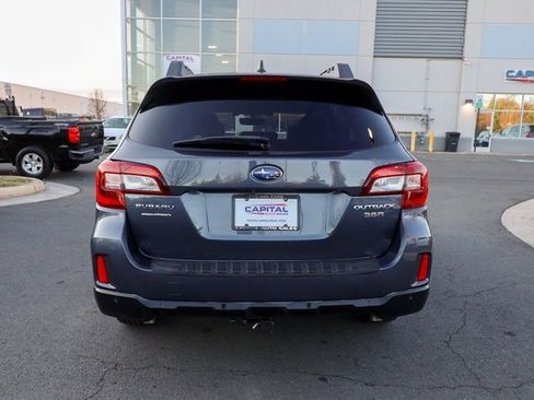 Used 2017 Subaru Outback 3.6R Limited image 14