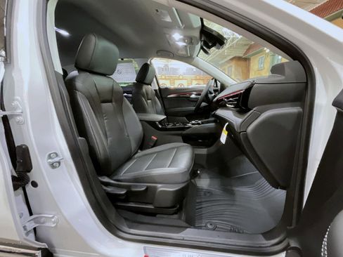 New 2026 Buick Envision Preferred AWD/4WD image 15
