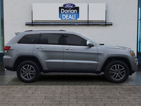 Used 2021 Jeep Grand Cherokee Limited AWD/4WD image 2