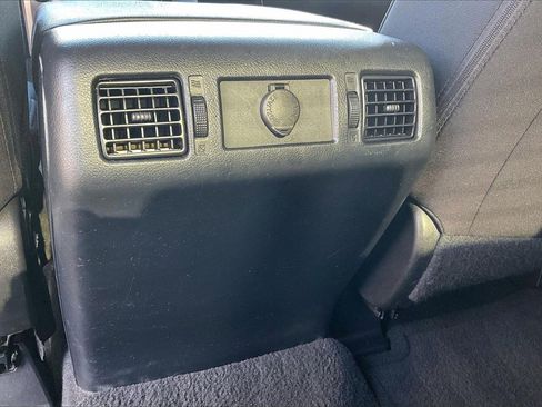 Used 2019 Toyota Tundra SR5 image 17