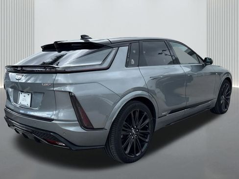 New 2026 Cadillac Lyriq V image 5
