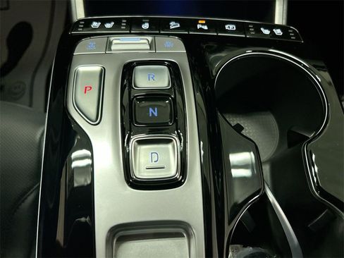 Used 2024 Hyundai Tucson Limited image 18