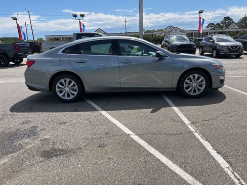 Used 2024 Chevrolet Malibu LT image 6