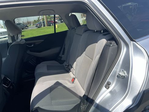 Used 2024 Subaru Outback Premium image 31