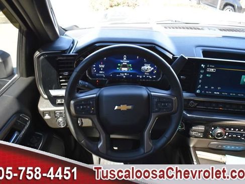 Used 2024 Chevrolet Silverado 2500 High Country w/ High Country Premium Package image 28