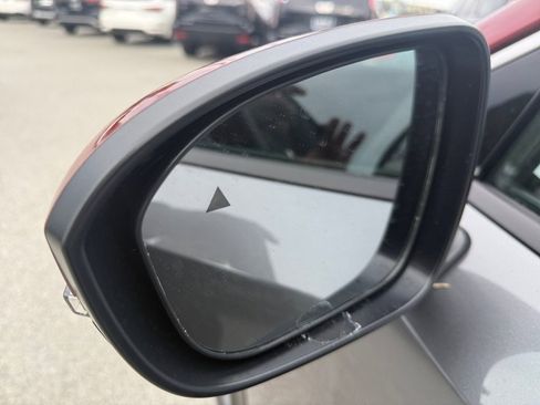 New 2026 Nissan Kicks SR image 35