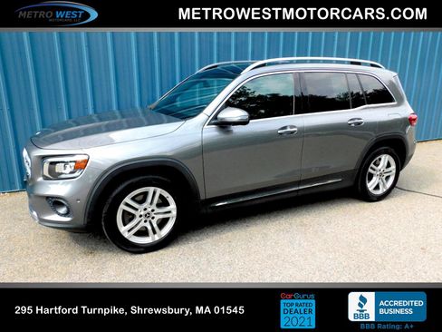 Used 2020 Mercedes-Benz GLB 250 4MATIC image 1