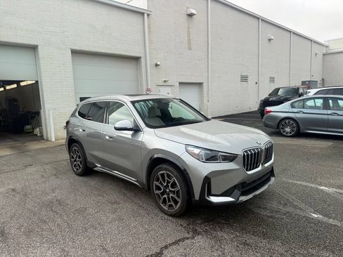Used 2024 BMW X1 xDrive28i w/ Technology Package AWD/4WD image 7