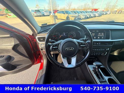 Used 2019 Kia Optima S w/ S Panoramic Sunroof Package image 18