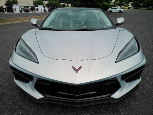 Used 2023 Chevrolet Corvette Stingray Premium Conv w/ 3LT RWD image 3