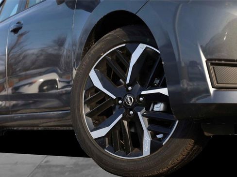 New 2025 Nissan Versa SR w/ Trunk Package image 3