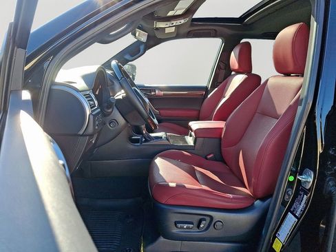 Used 2023 Lexus GX 460 Premium w/ Premium Package image 14