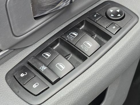 Used 2019 RAM 1500 Classic Warlock image 24