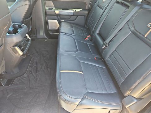 Certified 2024 Ford F350 Platinum w/ FX4 Off-Road Package AWD/4WD image 24