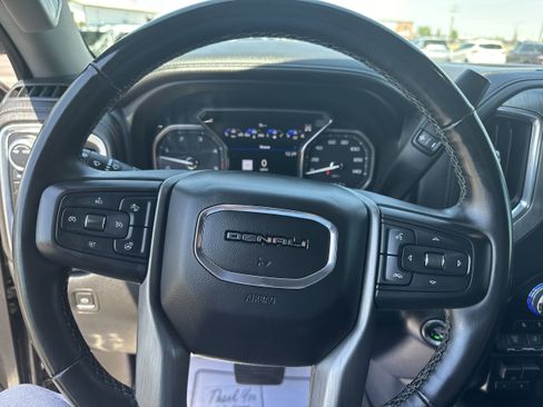 Used 2023 GMC Sierra 2500 Denali w/ Denali Ultimate Package AWD/4WD image 15