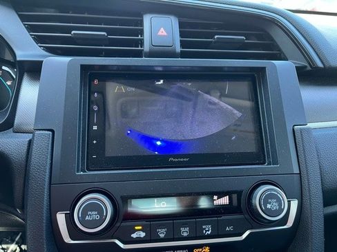 Used 2019 Honda Civic LX image 7