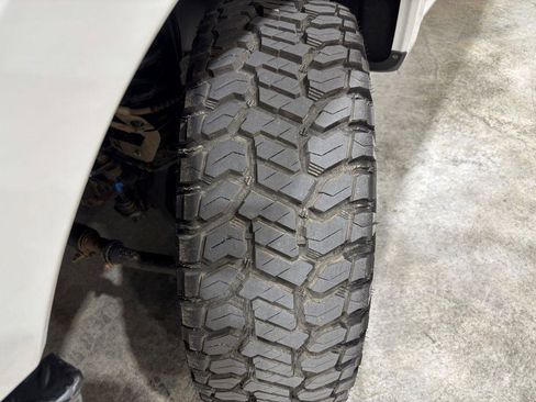 Used 2022 Ford F250 XL w/ Power Equipment Group image 27