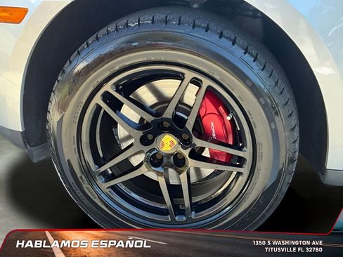 Used 2018 Porsche Macan Sport Edition image 47
