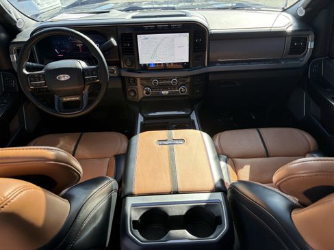 Used 2024 Ford F250 Platinum image 15