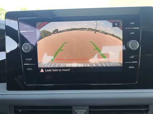 New 2026 Volkswagen Jetta SEL image 24