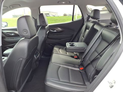 Certified 2024 GMC Terrain SLT AWD/4WD image 28