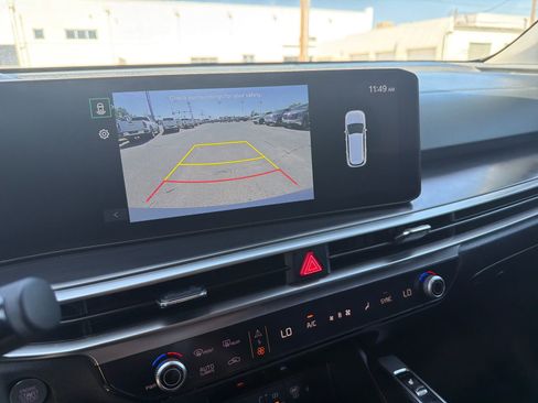 Used 2024 Kia Sorento S FWD image 19