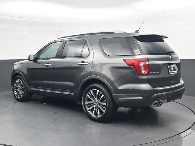 Used 2018 Ford Explorer Platinum AWD/4WD image 6