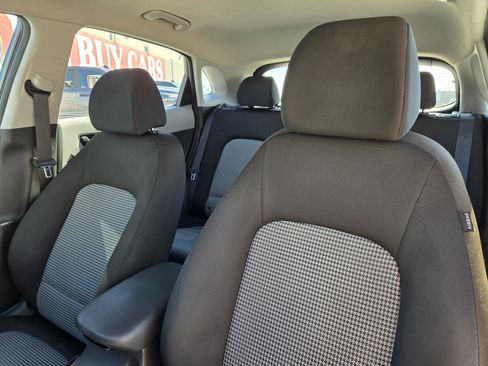 Used 2020 Hyundai Kona SE image 20