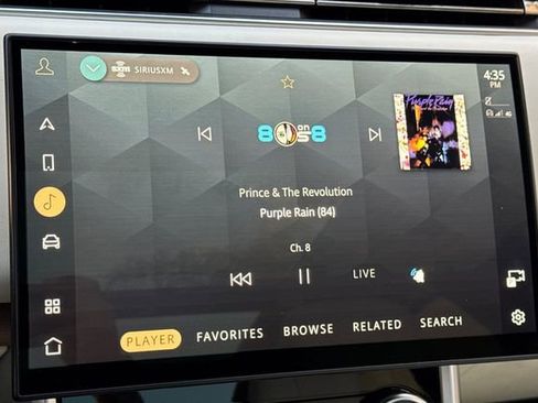 Certified 2023 Land Rover Range Rover SE image 17