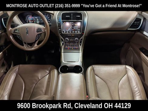 Used 2018 Lincoln MKX Reserve w/ Lincoln MKX Climate Package image 38