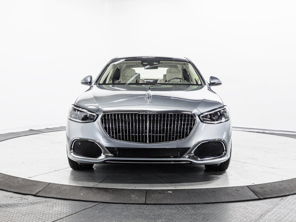 Used 2024 Mercedes-Benz Maybach S 580 4MATIC image 2